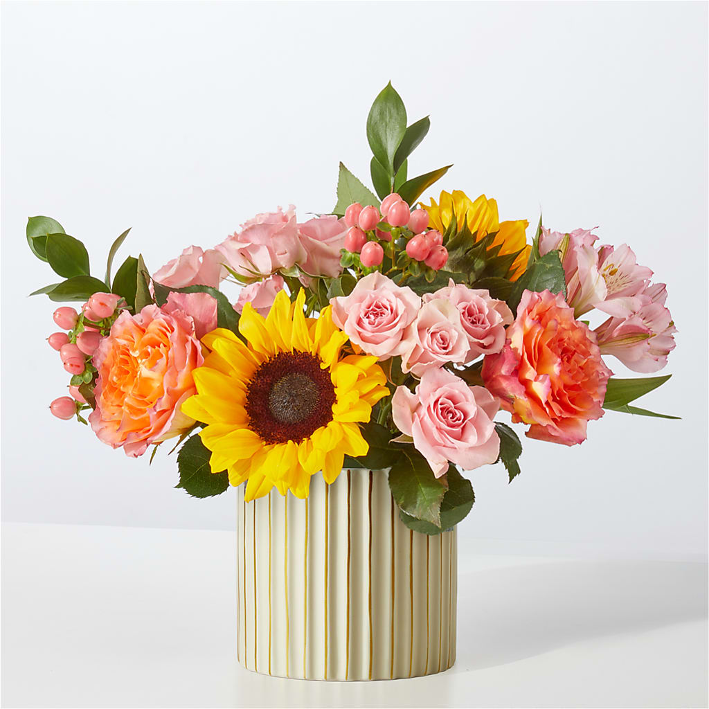 Sun's Out Bouquet – TAMMIE'S COUNTRY FLORIST, Hurlock MD