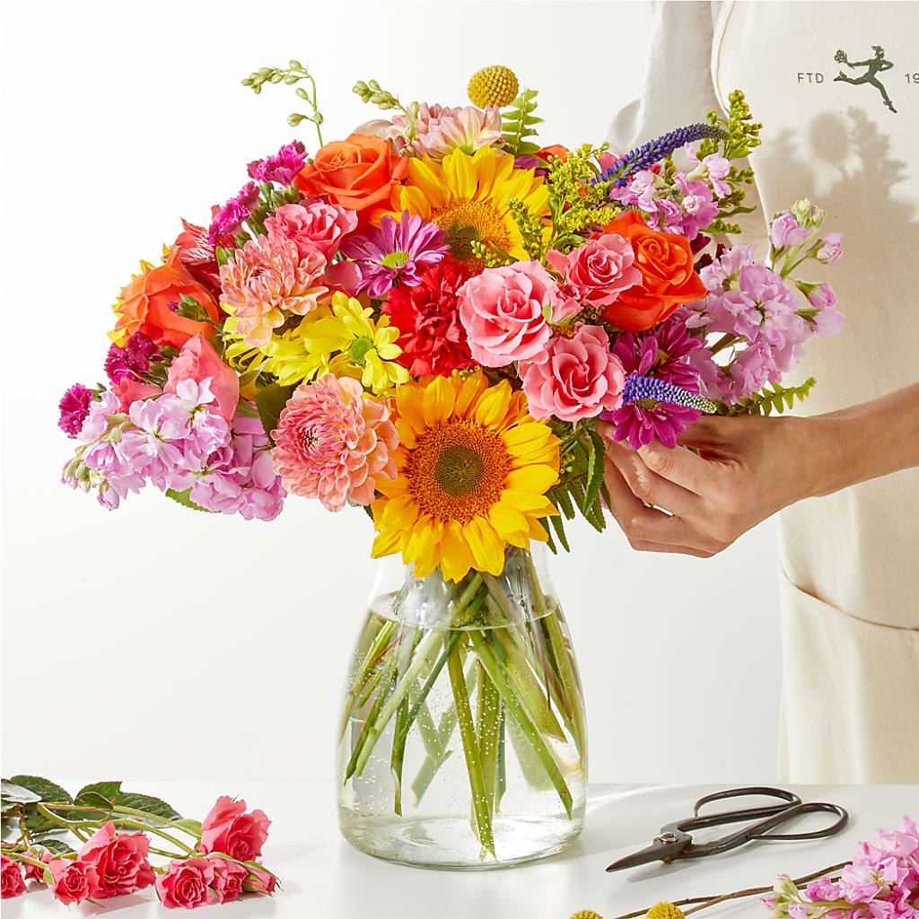 Cue the Confetti - A Florist Original – TAMMIE'S COUNTRY FLORIST, Hurlock MD