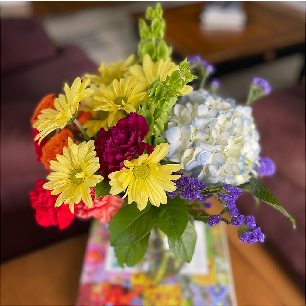 Summer Spectra - A Florist Original – TAMMIE'S COUNTRY FLORIST, Hurlock MD