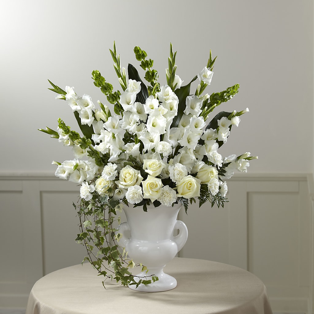 Fond Reflections Arrangement – TAMMIE'S COUNTRY FLORIST, Hurlock MD