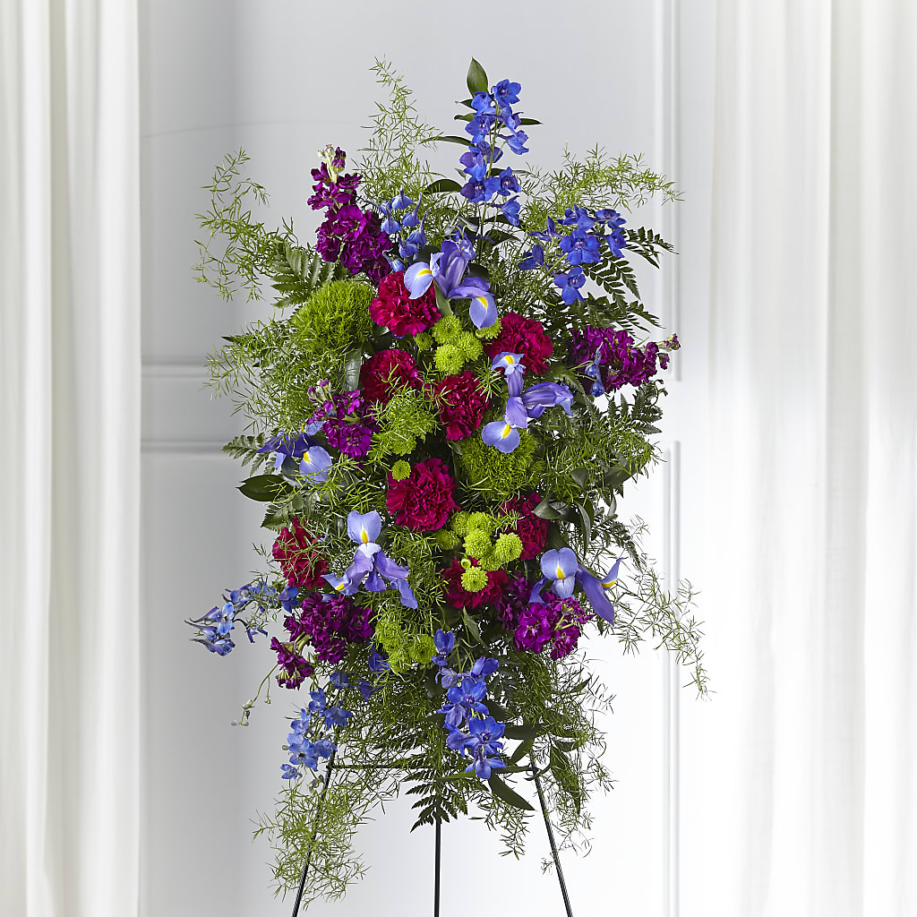 Heavenly Skies Standing Spray – TAMMIE'S COUNTRY FLORIST, Hurlock MD