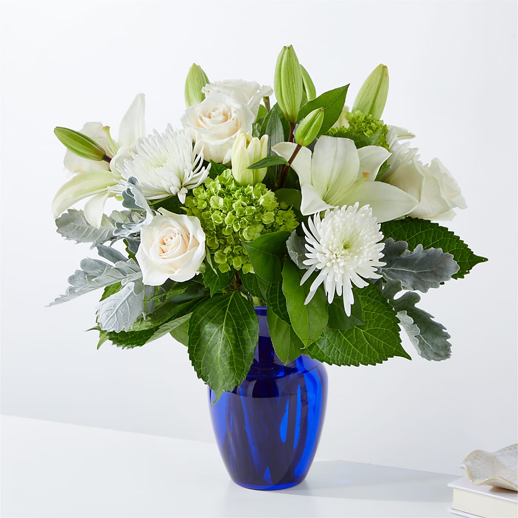 Snowy Dreams Bouquet – TAMMIE'S COUNTRY FLORIST, Hurlock MD