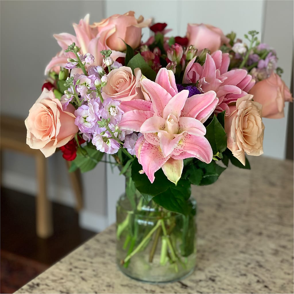 Romantique Bouquet – TAMMIE'S COUNTRY FLORIST, Hurlock MD