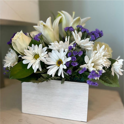 Beyond Blue Box Bouquet – TAMMIE'S COUNTRY FLORIST, Hurlock MD