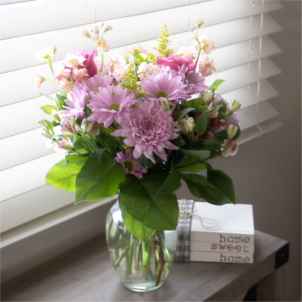 Pastel Tradition - A Florist Original – TAMMIE'S COUNTRY FLORIST, Hurlock MD