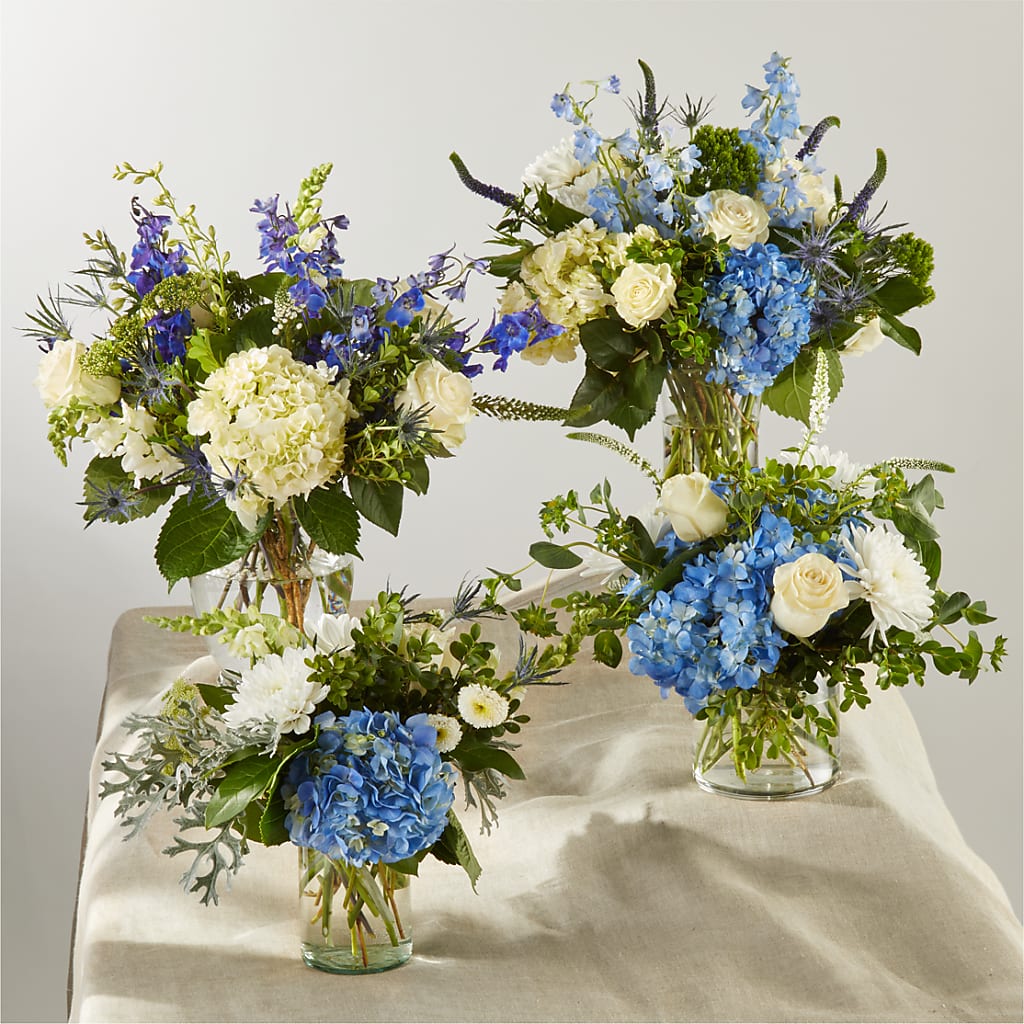 Festival of Lights – A Florist Original – TAMMIE'S COUNTRY FLORIST, Hurlock MD