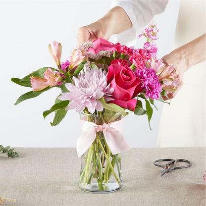 Pink Ribbon - A Florist Original – TAMMIE'S COUNTRY FLORIST, Hurlock MD