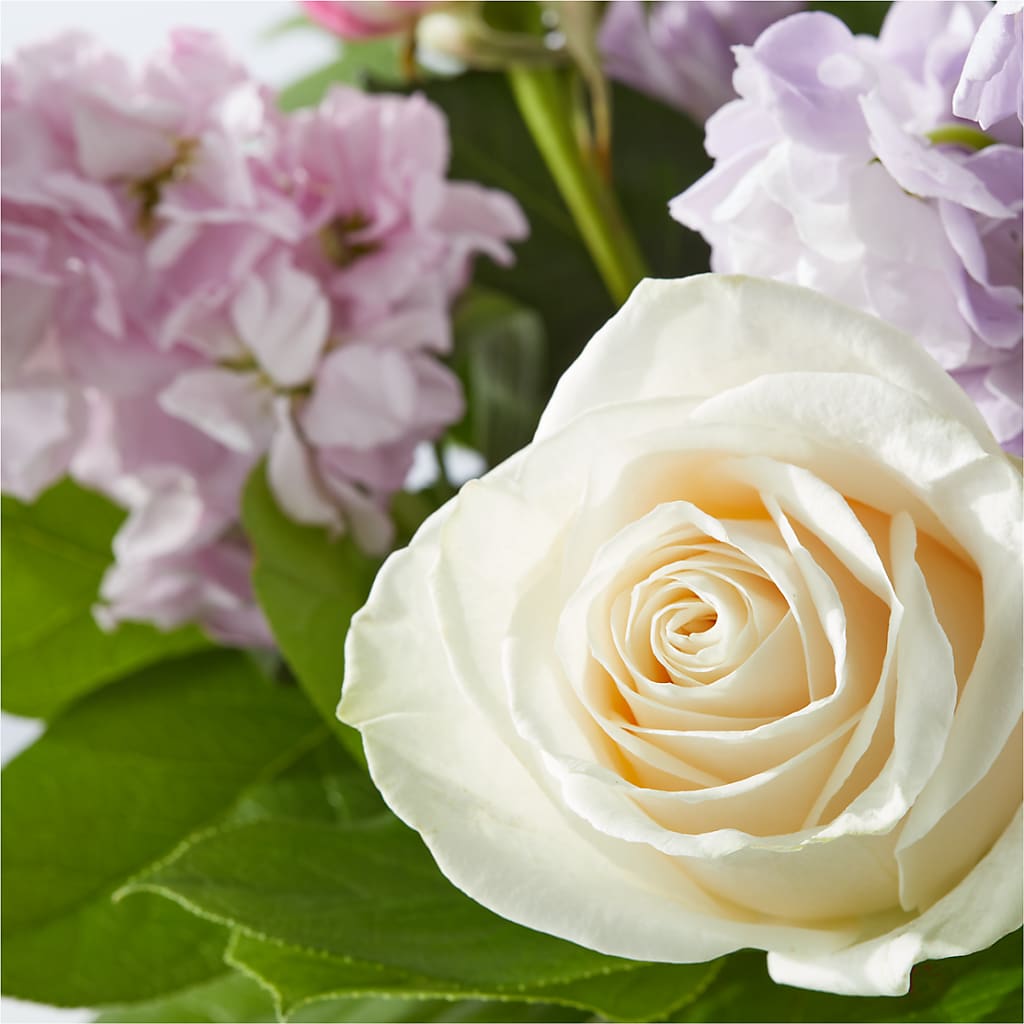 Springtime Spritz Bouquet – TAMMIE'S COUNTRY FLORIST, Hurlock MD