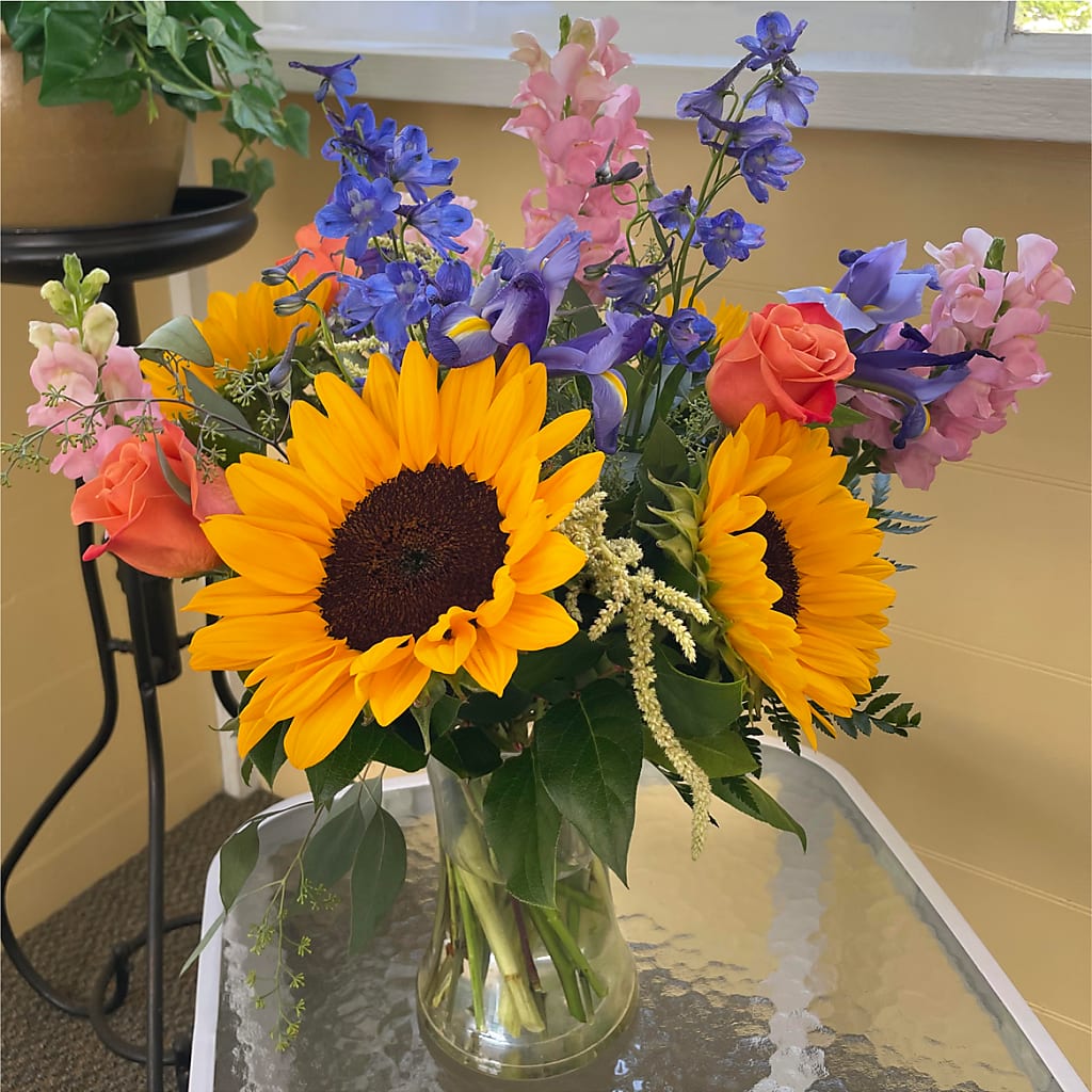 Rays of Life Bouquet – TAMMIE'S COUNTRY FLORIST, Hurlock MD