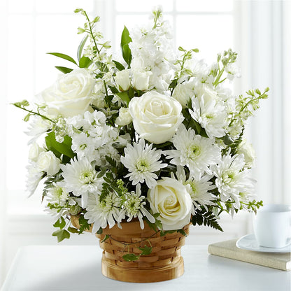 Heartfelt Condolences Arrangement – TAMMIE'S COUNTRY FLORIST, Hurlock MD