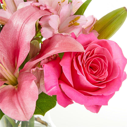 Lots of Love Bouquet – TAMMIE'S COUNTRY FLORIST, Hurlock MD