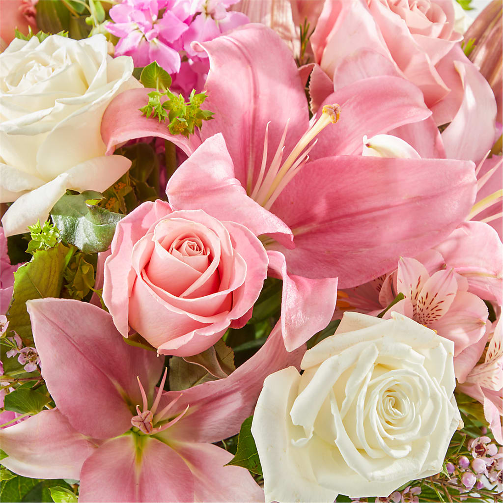 Ethereal Beauty Bouquet – TAMMIE'S COUNTRY FLORIST, Hurlock MD