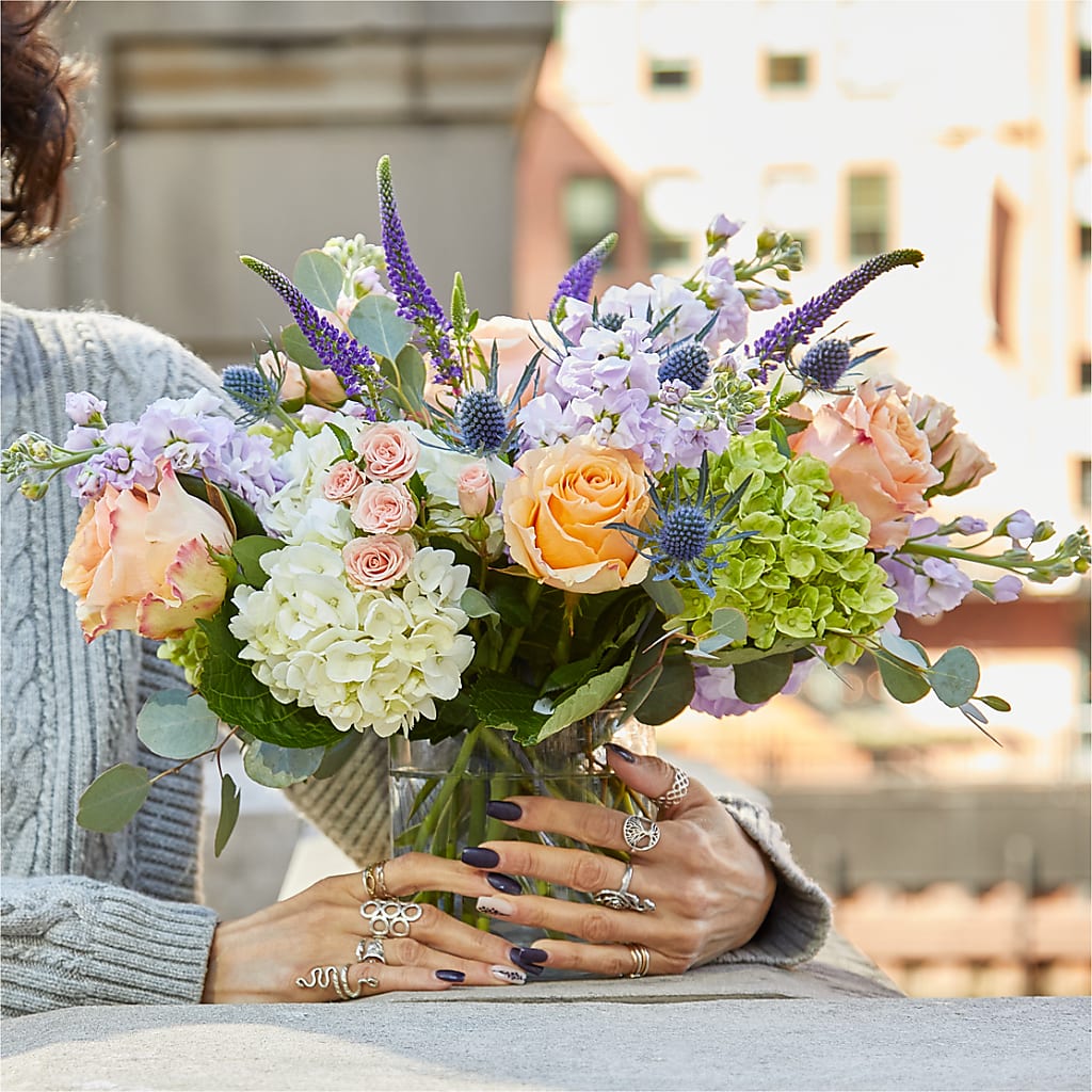 Porch Swing Bouquet – TAMMIE'S COUNTRY FLORIST, Hurlock MD
