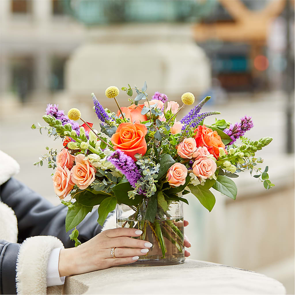 The Standout Bouquet – TAMMIE'S COUNTRY FLORIST, Hurlock MD