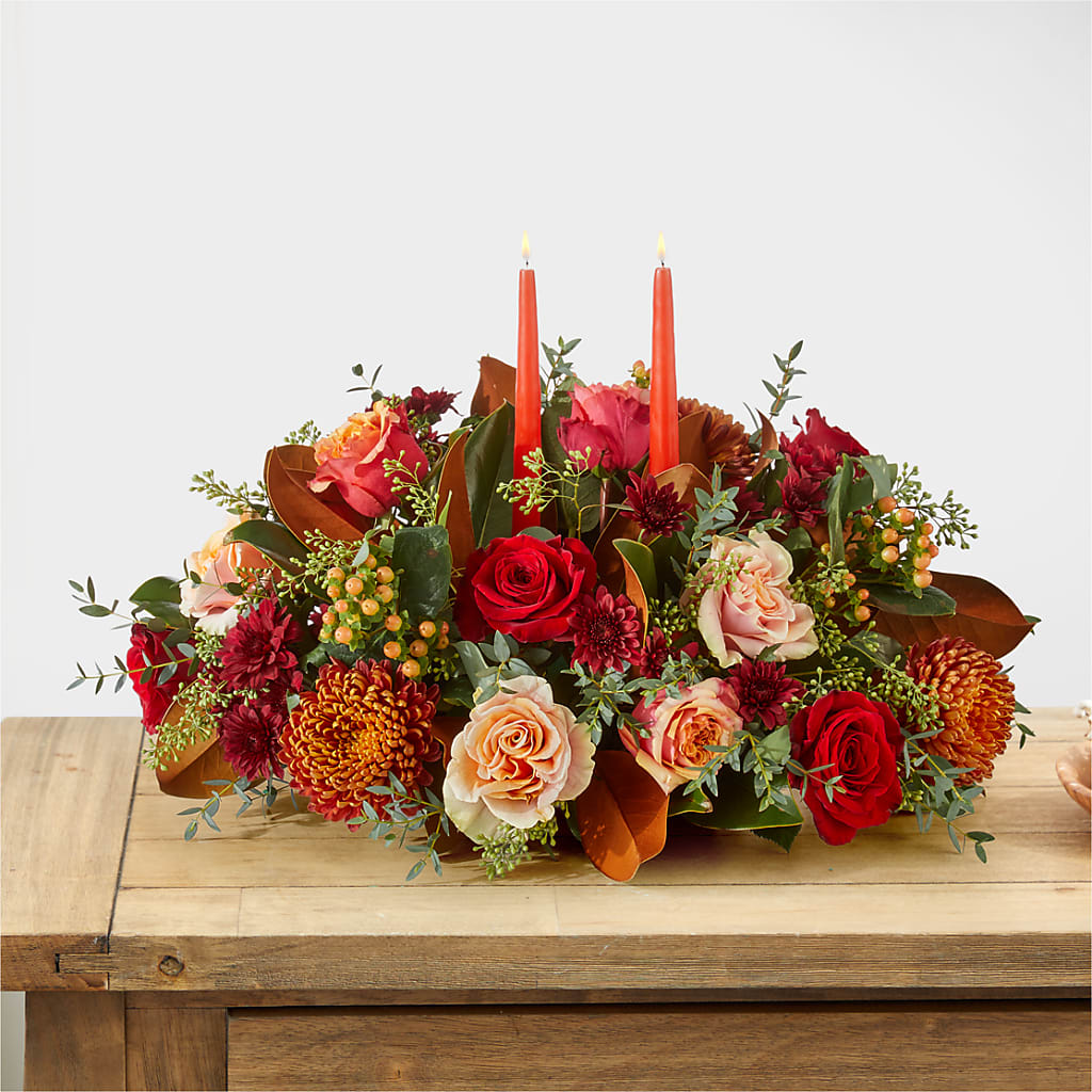 Gather Near Centerpiece – TAMMIE'S COUNTRY FLORIST, Hurlock MD
