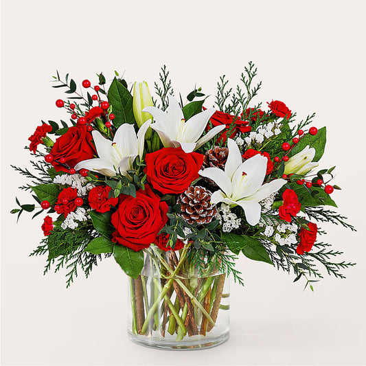 Best in Snow Bouquet – TAMMIE'S COUNTRY FLORIST, Hurlock MD